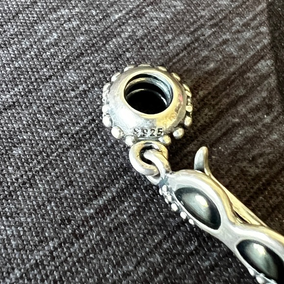 PANDORA Sunshine Diva Summer Sunglasses Dangle Charm - Picture 4 of 4